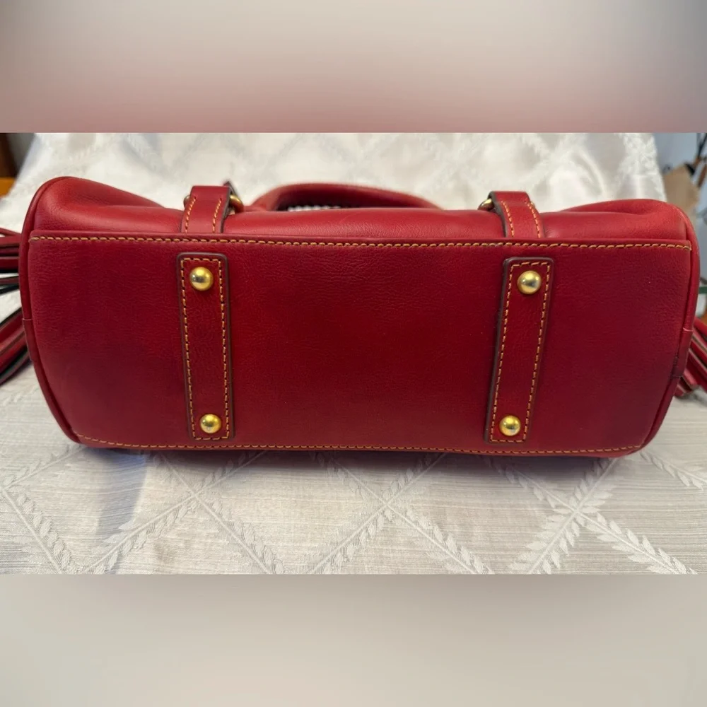 Dooney & Bourke Red Leather Women's Florentine Satchel Small Bag - Picture 4 of 11